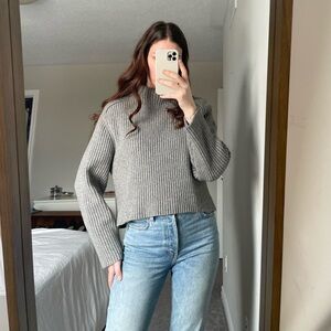 Boxy Grey Structured Knit Sweater / Oversized Fit / Size S 🩶